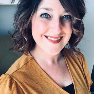 Meet your Posher, Suzanne